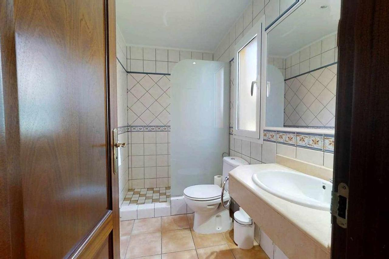 קורלחו Anju Villas Villa At 100 Meters Far Of The Beach מראה חיצוני תמונה