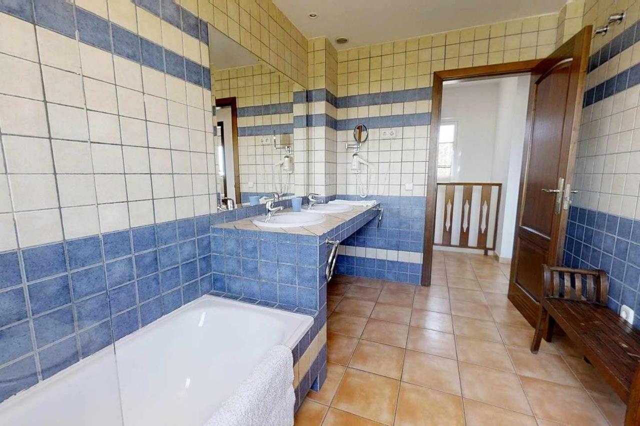 קורלחו Anju Villas Villa At 100 Meters Far Of The Beach מראה חיצוני תמונה